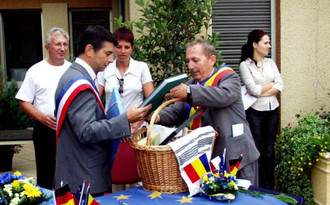 Rosia_2004_05.jpg